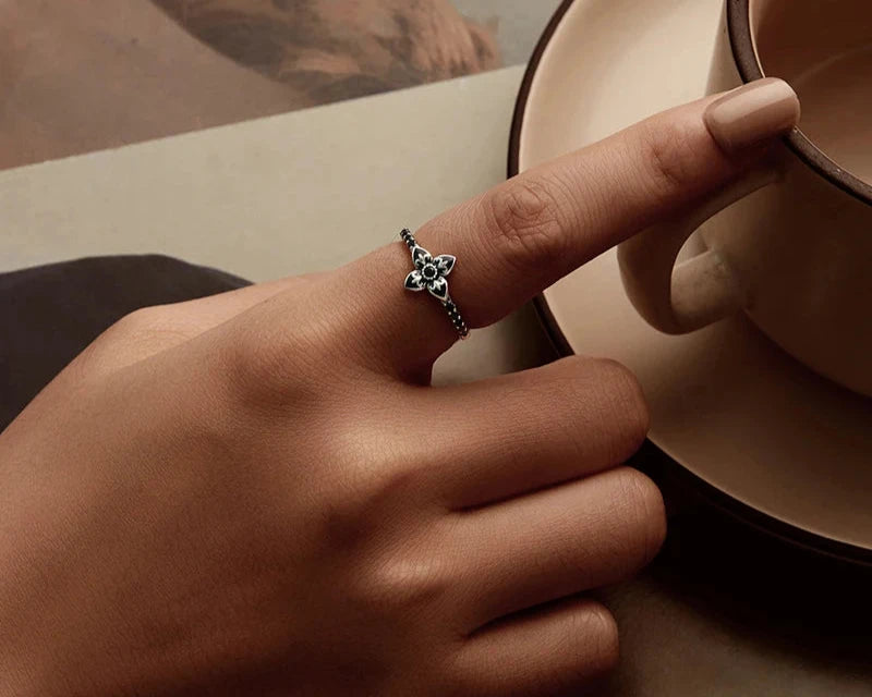 Nightfall Flower Ring