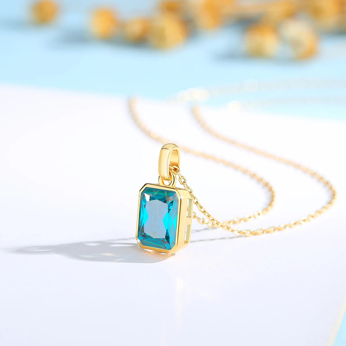Regal Spark necklace