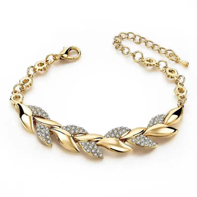 Luxury Love Braided Leaf Bracelet Charm