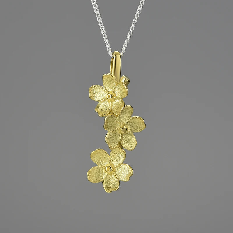 Flower Pendant Fashion Jewelry Chains and Necklace