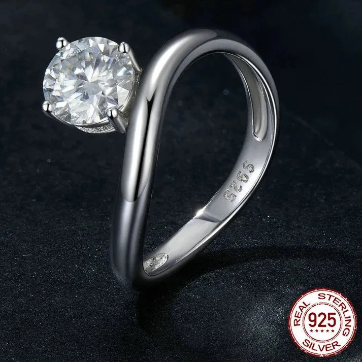 Moissanite Ring /925 Sterling Silver