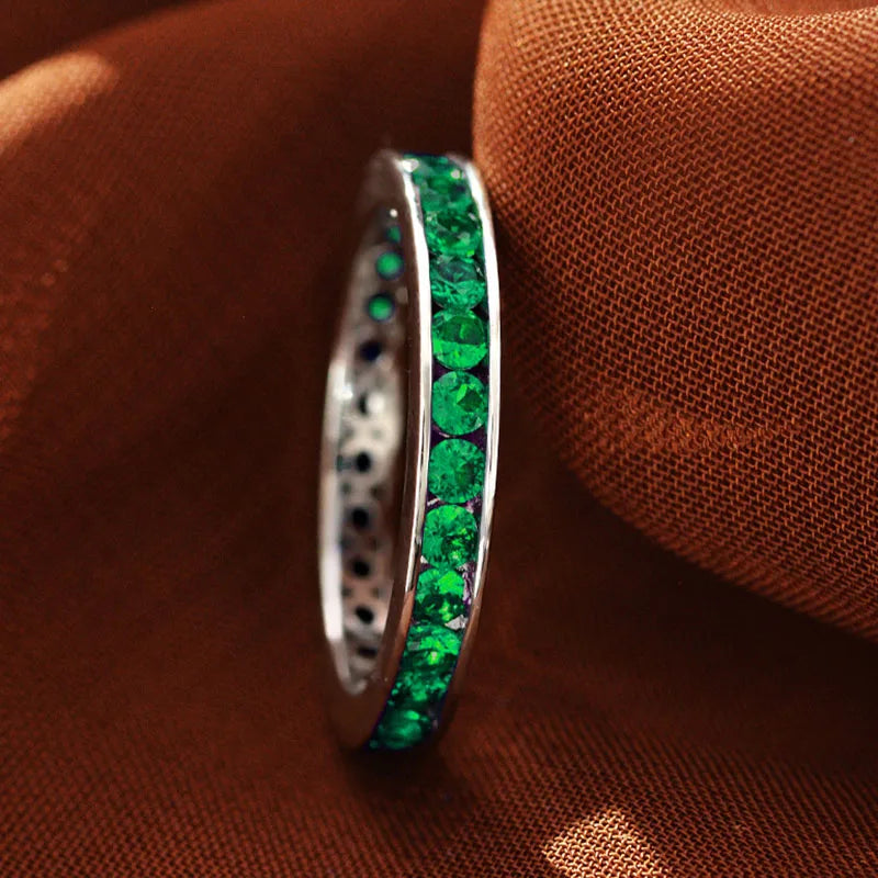 Sapphire High Carbon Diamond