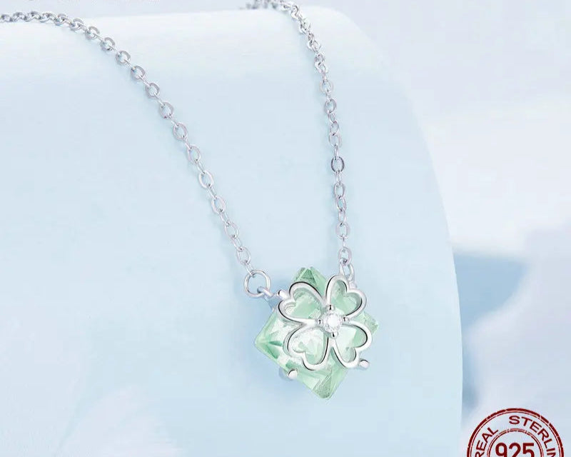 925 Sterling Silver Light Green Four-leaf Clover Pendant Necklace